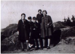 Am runden Platzl  ca 1940